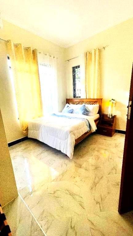 Bed and Breakfast Safi House Boma la Ngombe Exteriér fotografie