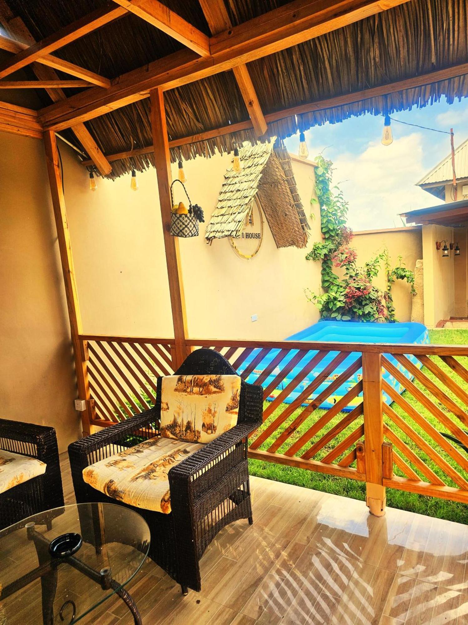 Bed and Breakfast Safi House Boma la Ngombe Exteriér fotografie